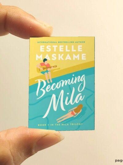 Becoming Mila miniature book replica by Estelle Maskame – Pagenook