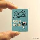 Card On The Table miniature book replica by Agatha Christie – Pagenook
