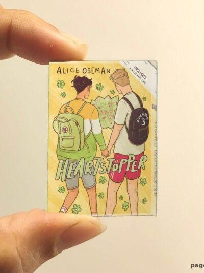 Heartstopper miniature book replica by Alice Oseman – Pagenook