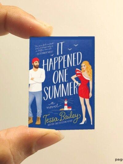 It Happened One Summer miniature book replica by Tessa Bailey – Pagenook