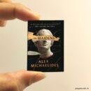 Maidnes miniature book replica by Alex Michaelides – Pagenook