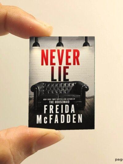 Never Lie Thriller miniature book replica by Freida McFadden – Pagenook